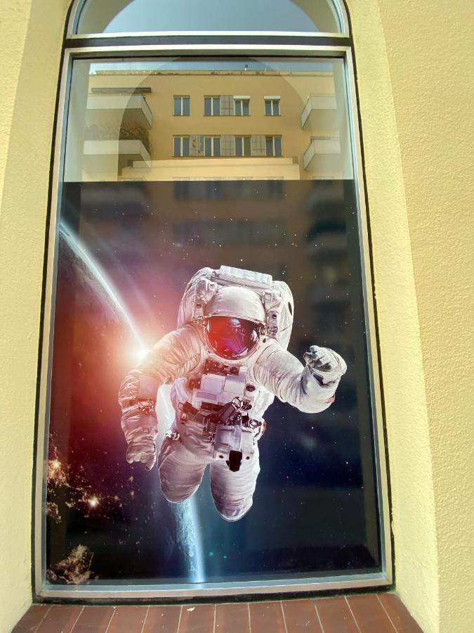Space Home Apartment - Central Station # Hauptbahnhof Wenen Buitenkant foto